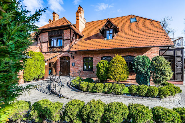 Generała Jarosława Dąbrowskiego 119, 32-600 Oświęcim