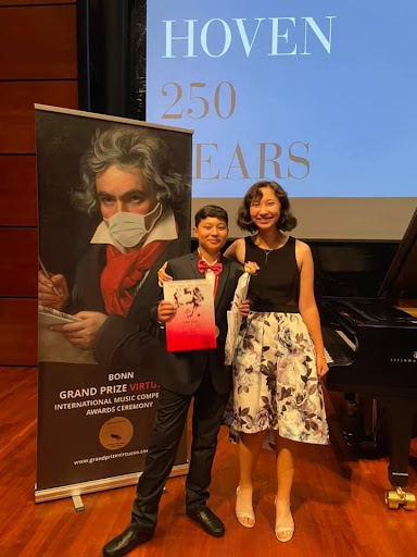Piano Lessons With Valery Goldes image
