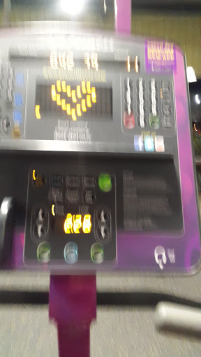 Gym «Planet Fitness», reviews and photos, 1001 SE Tualatin Valley Hwy, Hillsboro, OR 97123, USA