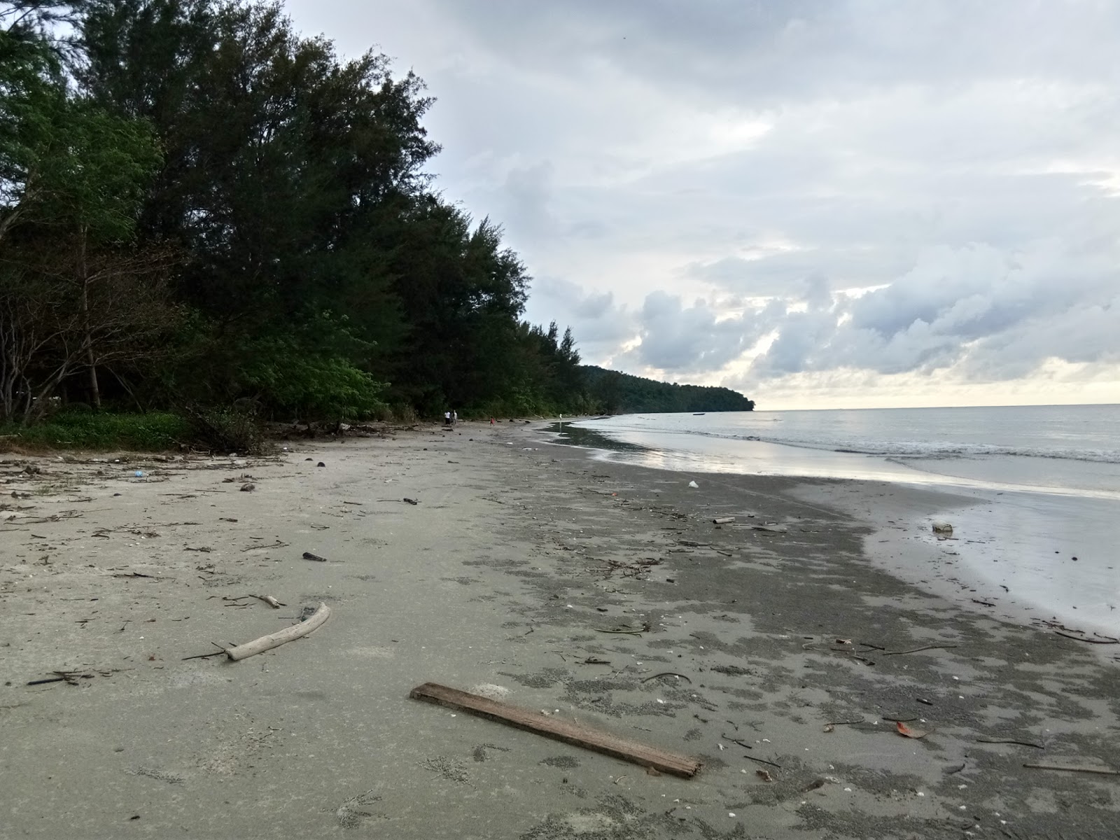 Foto di Kimihang Beach e l'insediamento