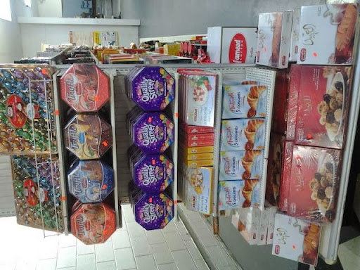 Kosher Grocery Store «Al-Taiba Market», reviews and photos, 1008 W Chapel Hill St, Durham, NC 27707, USA