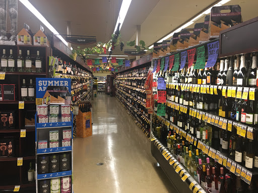 Grocery Store «Safeway», reviews and photos, 401 S. Roosevelt, Seaside, OR 97138, USA