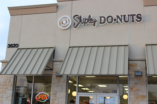 Restaurant «Shipley Do-nuts Lake Travis», reviews and photos, 3620 Ranch Rd 620 S #100, Bee Cave, TX 78738, USA