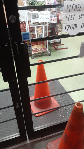 Grocery Store «Kwik Way Stores Inc», reviews and photos, 3049 Jet Wing Dr, Colorado Springs, CO 80916, USA