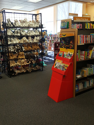 Book Store «Books-A-Million», reviews and photos, 335 Howe Ave, Cuyahoga Falls, OH 44221, USA