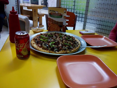 Pizza Gobelinos (Pasaje Juárez)