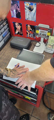 Tattoo Shop «Inkredible Tattoo», reviews and photos, 2301 Padre Blvd, South Padre Island, TX 78597, USA