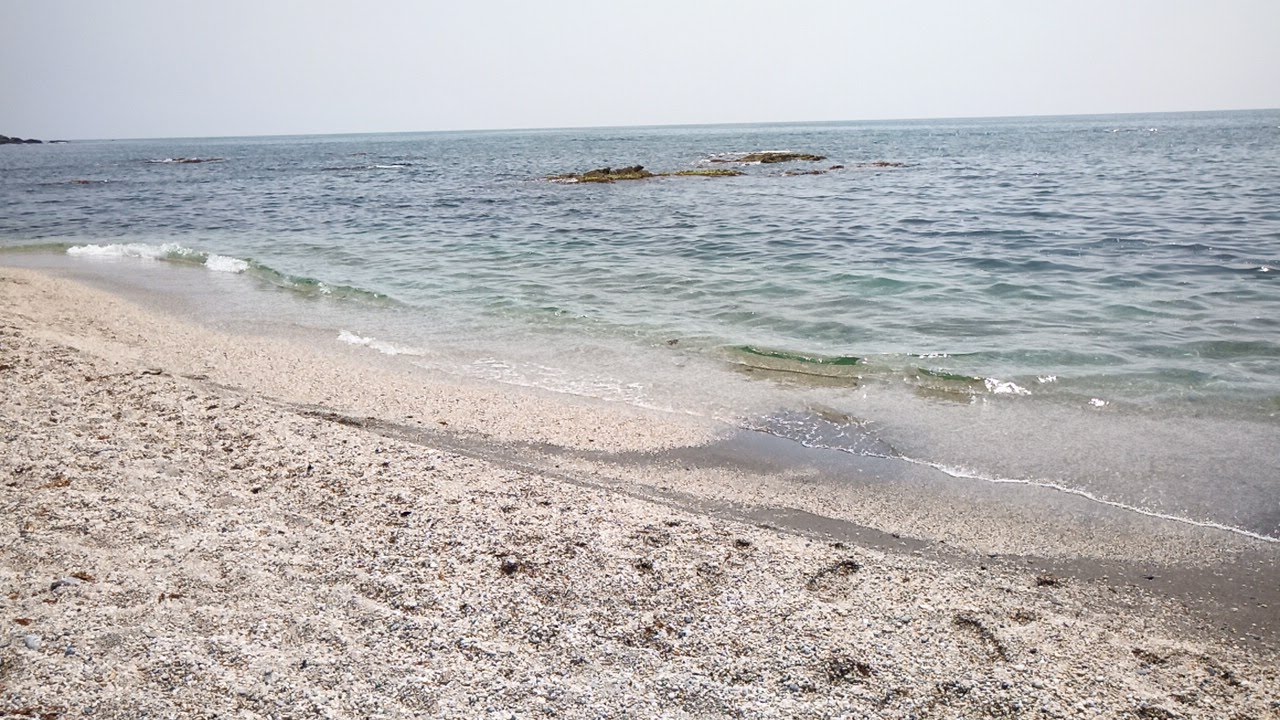 Foto af Playa de la Invencible med blåt rent vand overflade