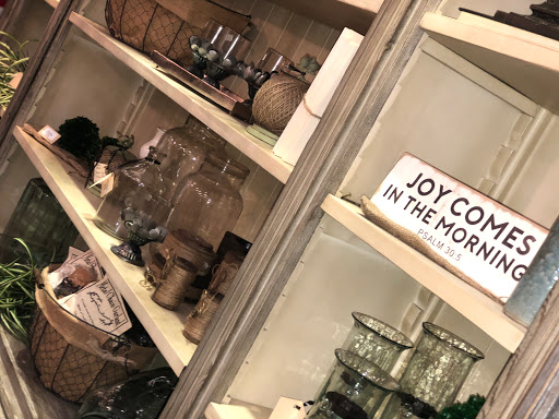 Room To Room Furniture, 3651 Cliff Gookin Blvd, Tupelo, MS 38801, USA, 