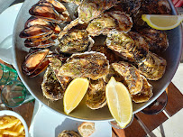 Huître du Restaurant méditerranéen Brasserie La Plage - Au bord de l'étang - Vue sur Sète à Mèze - n°5