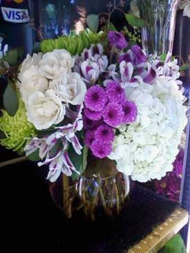 Florist «Showers of Flowers», reviews and photos, 3850 San Pablo Ave # 100, Emeryville, CA 94608, USA