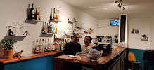Atmosphère du Les Mûriers - Restaurant Café à Meyras - n°3