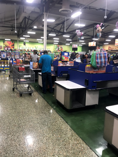 Grocery Store «El Super», reviews and photos, 14620 Parthenia St, Panorama City, CA 91402, USA