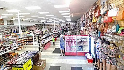 Beauty Supply Store «Sammy Hair & Beauty Supply», reviews and photos, 10942 Hamilton Ave, Cincinnati, OH 45231, USA