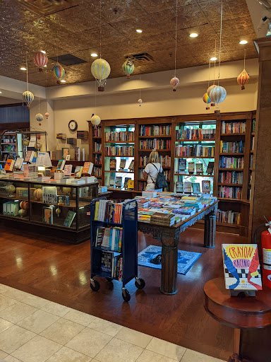 Book Store «Wellington Square Bookshop», reviews and photos, 549 Wellington Square, Exton, PA 19341, USA