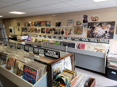 ISHY'S RECORDS & HOT SAUCE OUTLET