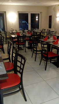 Atmosphère du Restaurant AUBERGE DE POUDREY à Étalans - n°2