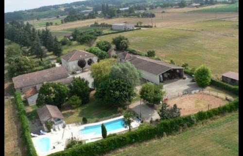 Lodge GITES DU CLOT DE ROQUES Casseneuil