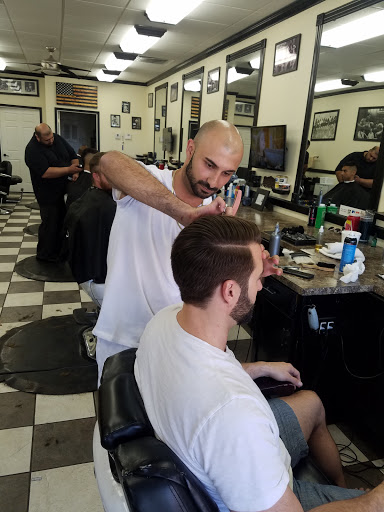 Barber Shop «VIP Barber Shop», reviews and photos, 2824 E Indian School Rd #13, Phoenix, AZ 85016, USA