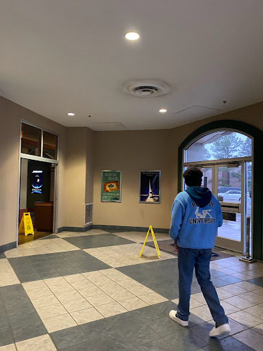 Movie Theater «Malco Rogers Towne Cinema», reviews and photos, 621 N 46th St, Rogers, AR 72756, USA