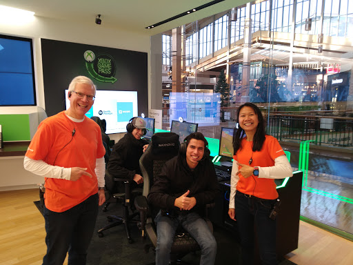 Computer Store «Microsoft Store - Park Meadows Mall», reviews and photos, 8505 Park Meadows Center Dr #2095, Lone Tree, CO 80124, USA