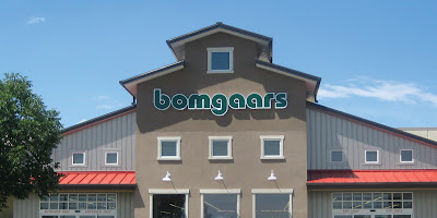 Bomgaars