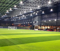 PUNJA ARENA สนามฟุตบอลหญ้าเทียมในร่มแห่งใหม่ศรีราชา photo