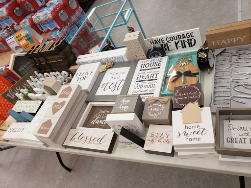 Discount Store «Big Lots», reviews and photos, 989 N Walnut Creek Dr #151, Mansfield, TX 76063, USA