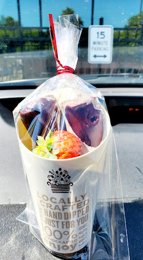 Gift Shop «Edible Arrangements», reviews and photos, 5824 Lincoln Dr, Edina, MN 55436, USA