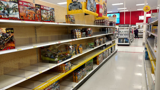 Department Store «Target», reviews and photos, 650 Brown Rd, Auburn Hills, MI 48326, USA