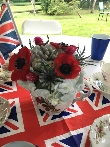 Florist «Moorestown Flower Shoppe», reviews and photos, 66 E Main St, Moorestown, NJ 08057, USA