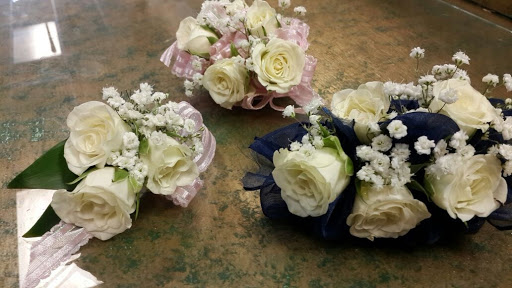 Florist «Elite Floral & Gift Shoppe», reviews and photos, 504 N Alafaya Trail #109, Orlando, FL 32828, USA