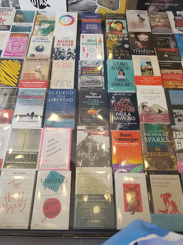 Opiniones de Feria Chilena del Libro | El Belloto en Quilpué - Librería