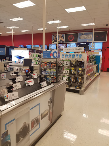 Department Store «Target», reviews and photos, 1150 Seaboard St, Myrtle Beach, SC 29577, USA