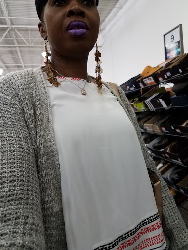 Shoe Store «DSW Designer Shoe Warehouse», reviews and photos, 8110 Mall Pkwy, Lithonia, GA 30038, USA