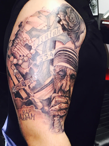 Explore ocean tattoo ideas black and white, creative tattoo ideas in Savannah, available at Tatlyfe Studios