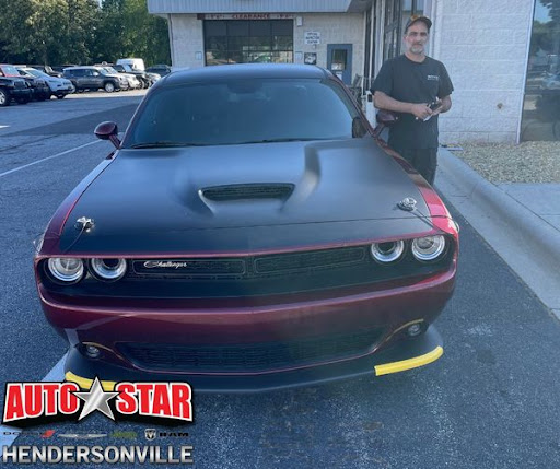 Car Dealer «Hendersonville Chrysler Dodge Jeep Ram», reviews and photos, 401 Duncan Hill Rd, Hendersonville, NC 28792, USA