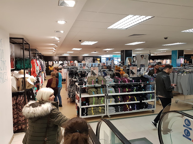 Reviews of Primark in Maidstone - Clothing store