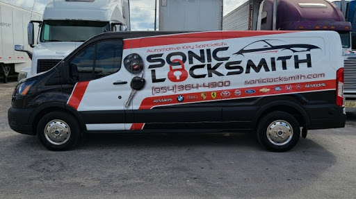 Towing Service «Sonic Lock N Tow, LLC.», reviews and photos, 728 NW 9th Ave, Fort Lauderdale, FL 33311, USA
