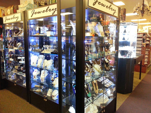 Gift Shop «Shady Maple Gift Shop», reviews and photos, 129 Toddy Dr, East Earl, PA 17519, USA