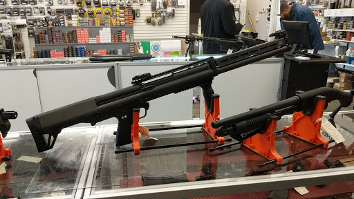 Leather Goods Store «Guns and Leather», reviews and photos, 2216 US-41, Greenbrier, TN 37073, USA