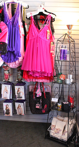 Lingerie Store «Curvy Girl Lingerie», reviews and photos, 2990 Meridian Ave, San Jose, CA 95124, USA