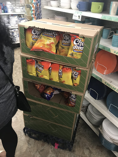 Dollar Store «Dollar Tree», reviews and photos, 847 Queen St, Southington, CT 06489, USA