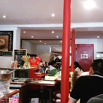 Atmosphère du Restaurant chinois WENZHOU La Cantine Chinoise 温州美食林 à Paris - n°12