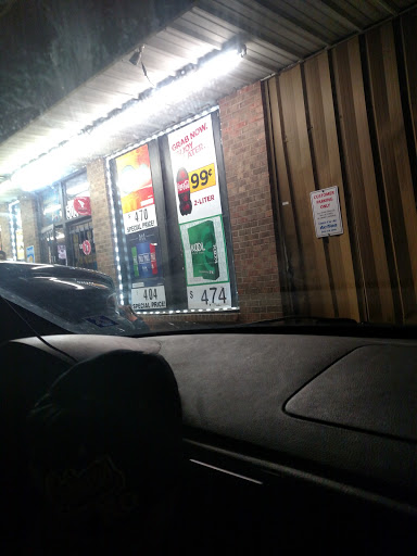 Tobacco Shop «Bobs Discount Tobacco & Beer», reviews and photos, 505 Providence Blvd, Clarksville, TN 37042, USA