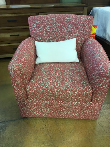 Furniture Store «Furniture Factory Outlet», reviews and photos, 1162 Gateway Loop, Springfield, OR 97477, USA