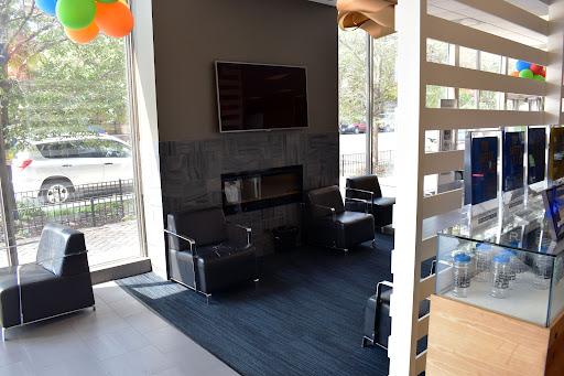 Subaru Dealer «Mid City Subaru Chicago», reviews and photos, 4330 W Irving Park Rd, Chicago, IL 60641, USA