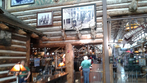 Sporting Goods Store «Bass Pro Shops», reviews and photos, 2501 Bass Pro Dr, Grapevine, TX 76051, USA