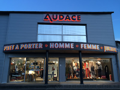Audace à Villefranche-de-Rouergue