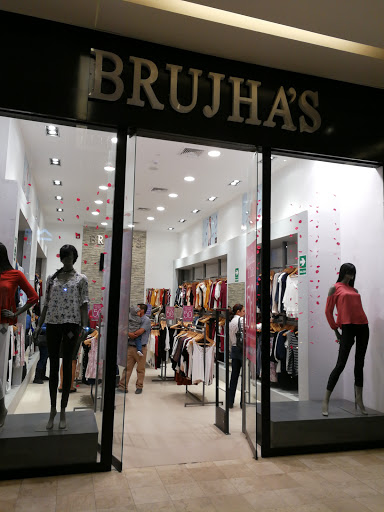Stores to buy women's jeans Piura